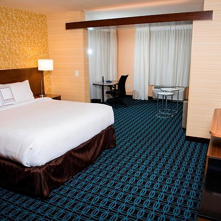 Fairfield Inn & Suites By Marriott Cincinnati Uptown/University Area Ngoại thất bức ảnh