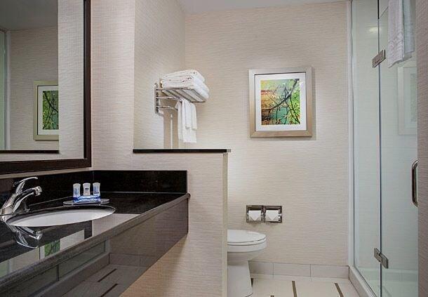 Fairfield Inn & Suites By Marriott Cincinnati Uptown/University Area Ngoại thất bức ảnh