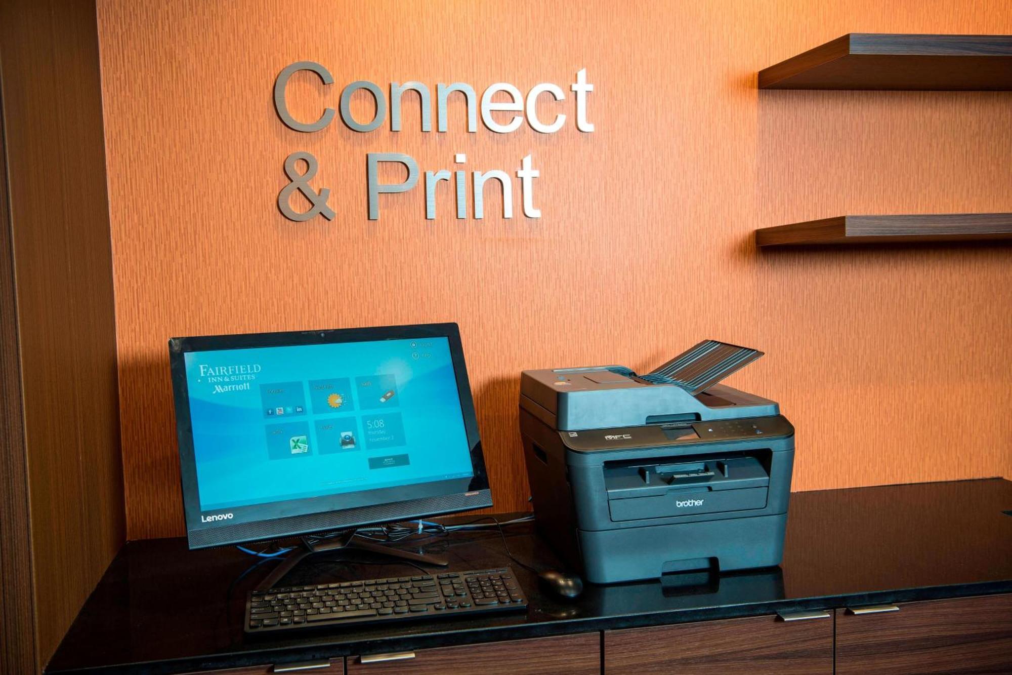 Fairfield Inn & Suites By Marriott Cincinnati Uptown/University Area Ngoại thất bức ảnh