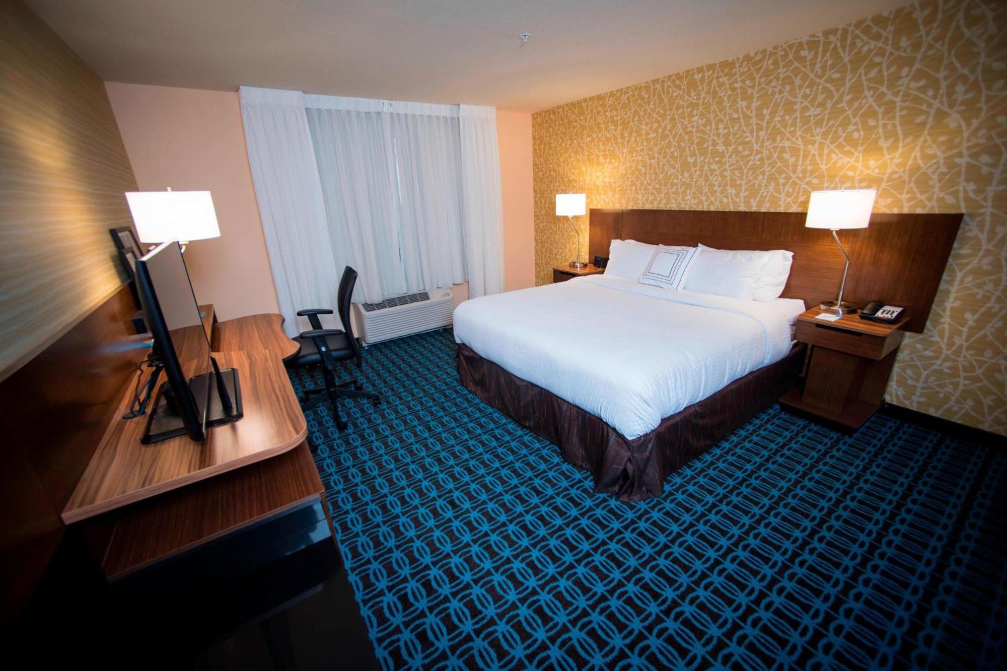 Fairfield Inn & Suites By Marriott Cincinnati Uptown/University Area Ngoại thất bức ảnh