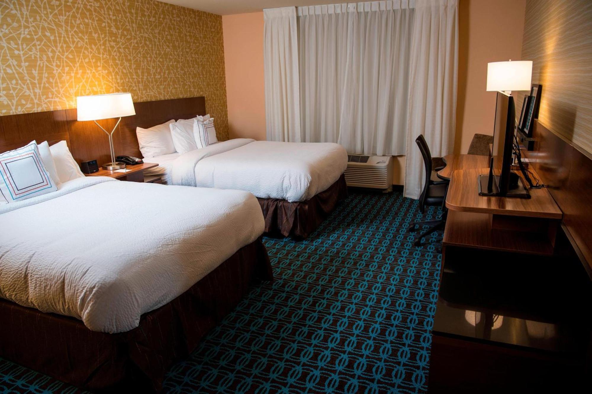 Fairfield Inn & Suites By Marriott Cincinnati Uptown/University Area Ngoại thất bức ảnh