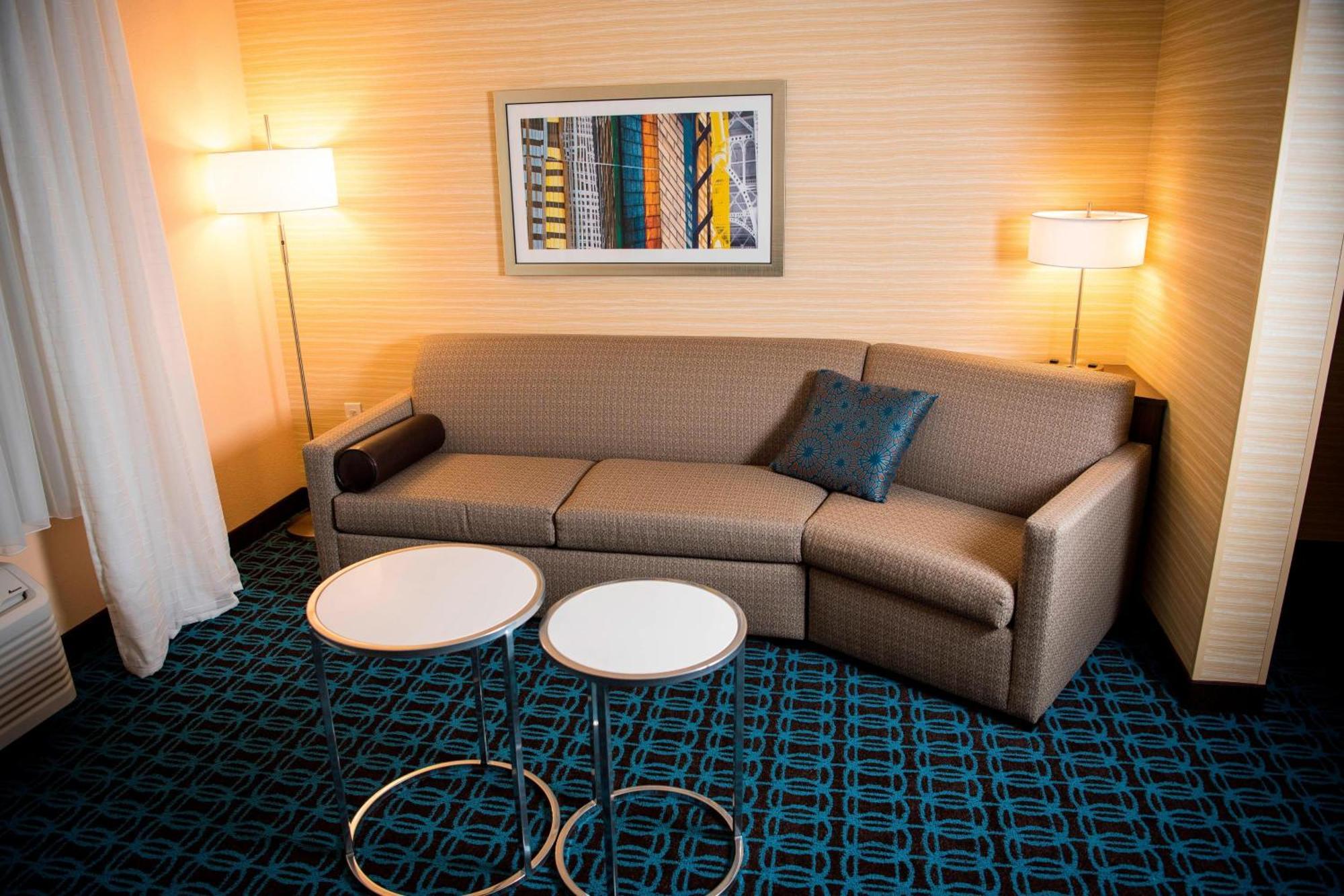 Fairfield Inn & Suites By Marriott Cincinnati Uptown/University Area Ngoại thất bức ảnh